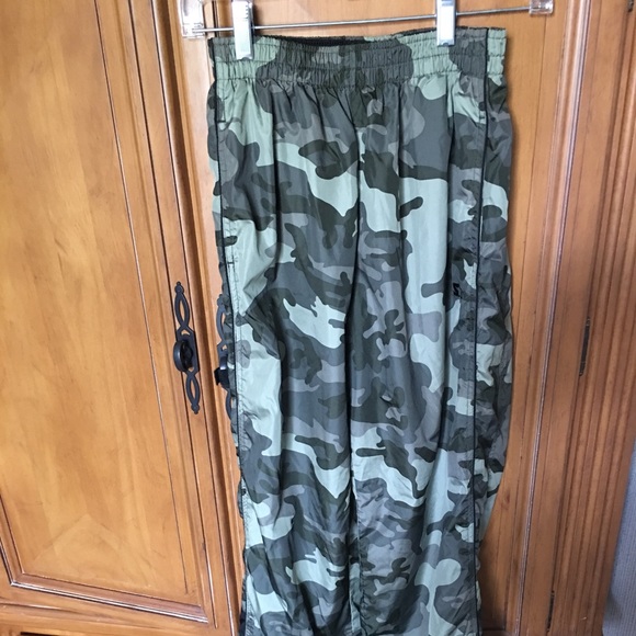 Big Star Other - *CLEARANCE*  Camo Nylon track pants Boys XL 14-16